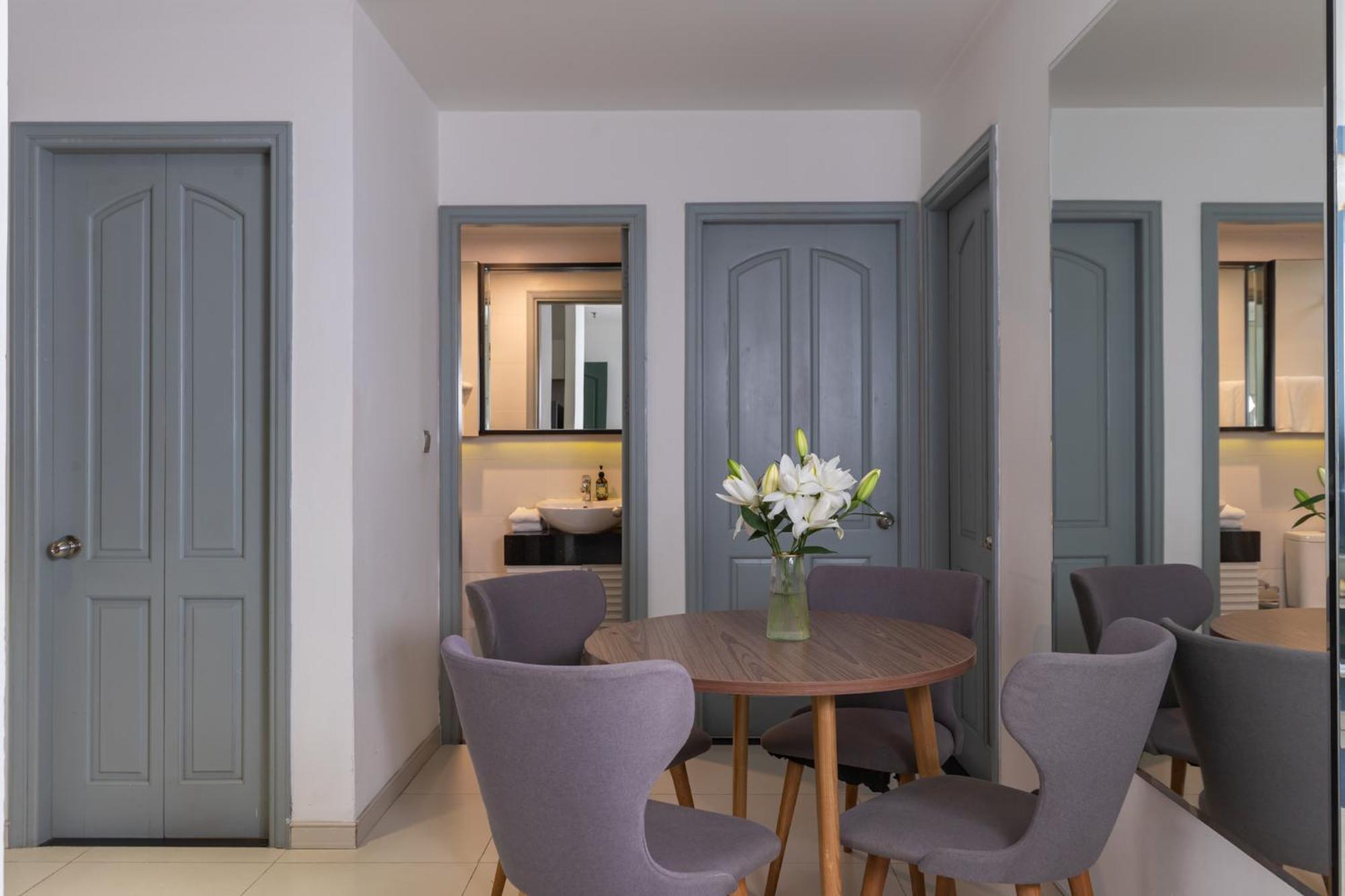 Do Thanh Khách sạn hẻo lánh 4*